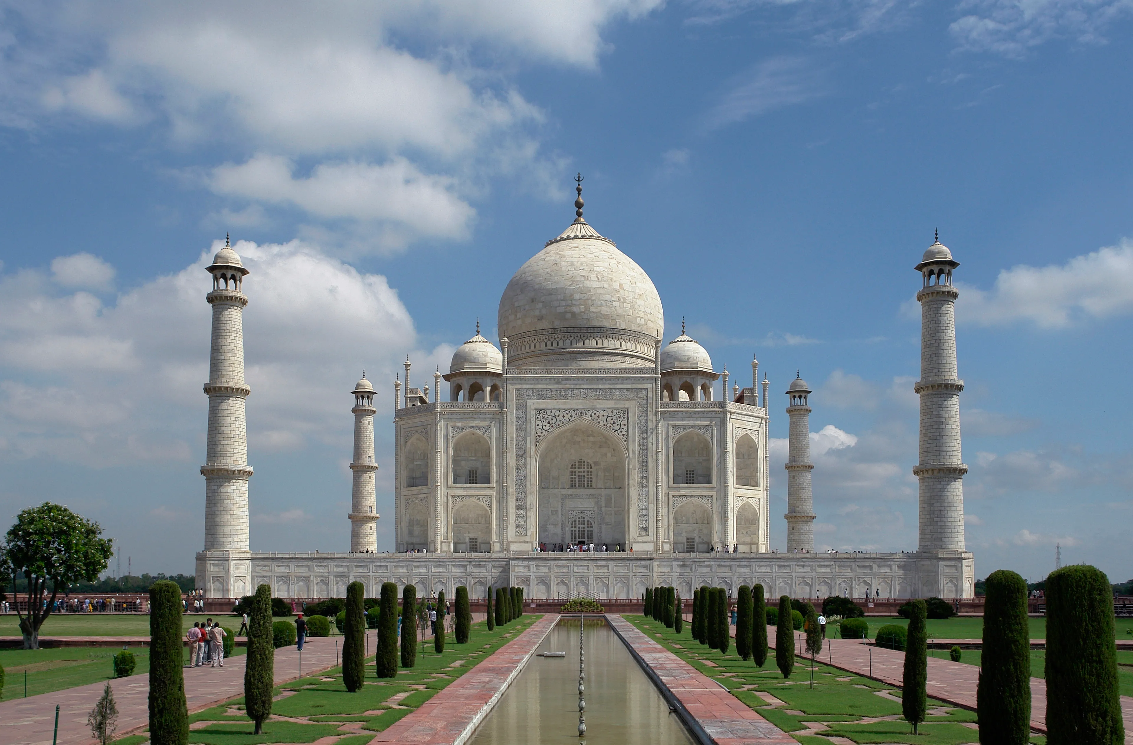Tripper Trails group of travellers together at a scenic viewpoint in India